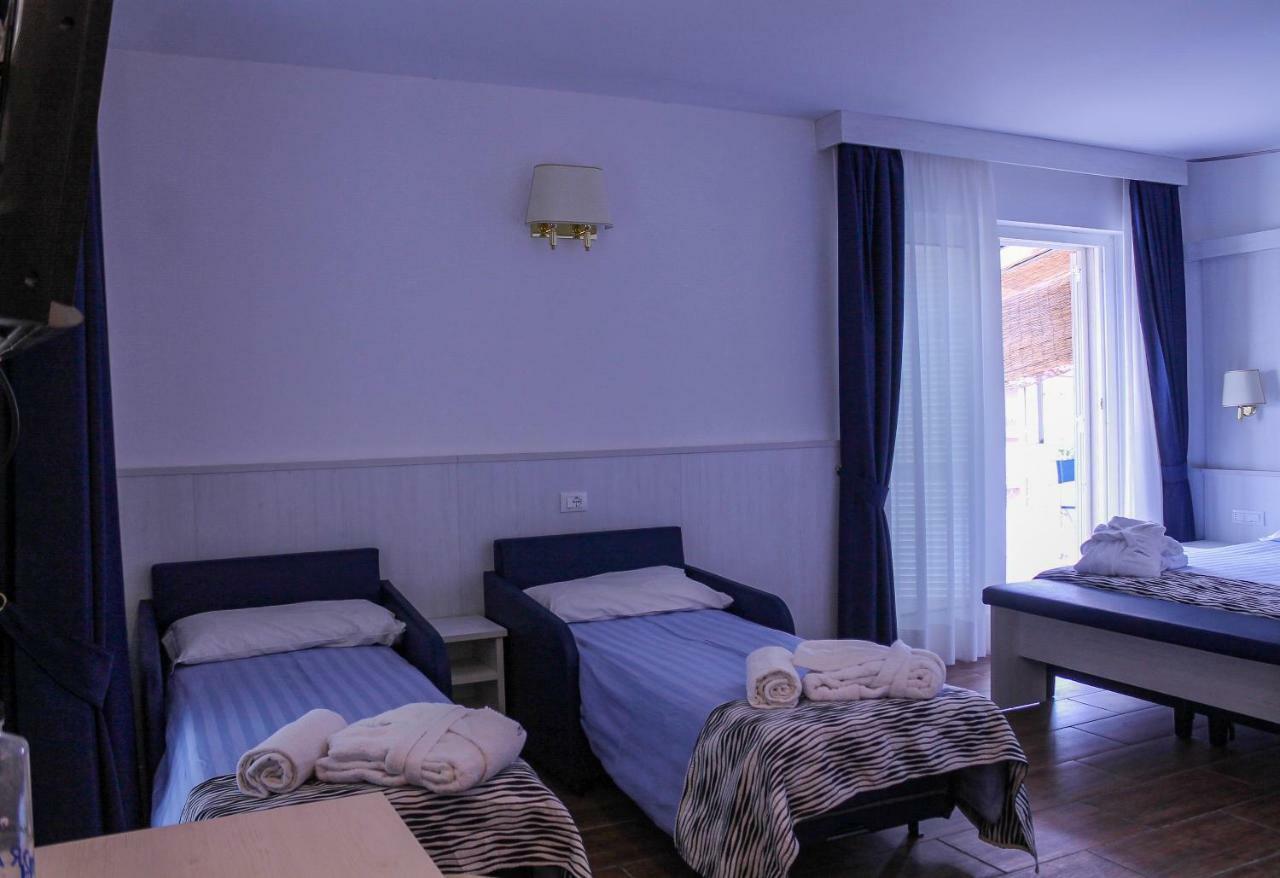Lungomare 4* Marina dʼAndora