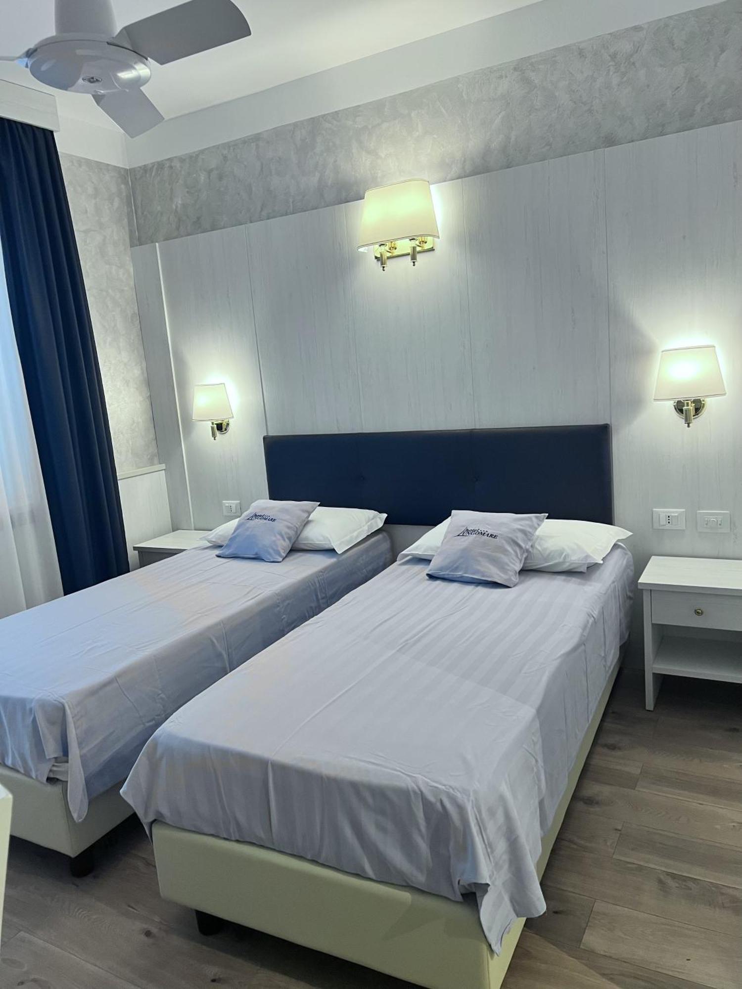 Hotel Lungomare 4*